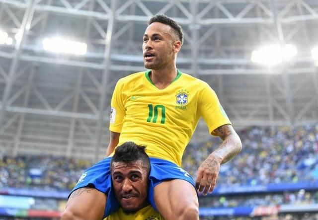 内马尔回应被踩:踩我没意义!