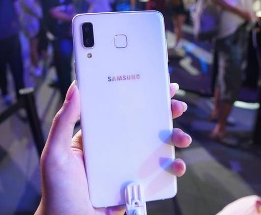 三星A9 star正式发布,搭载骁龙660处理器,拍照