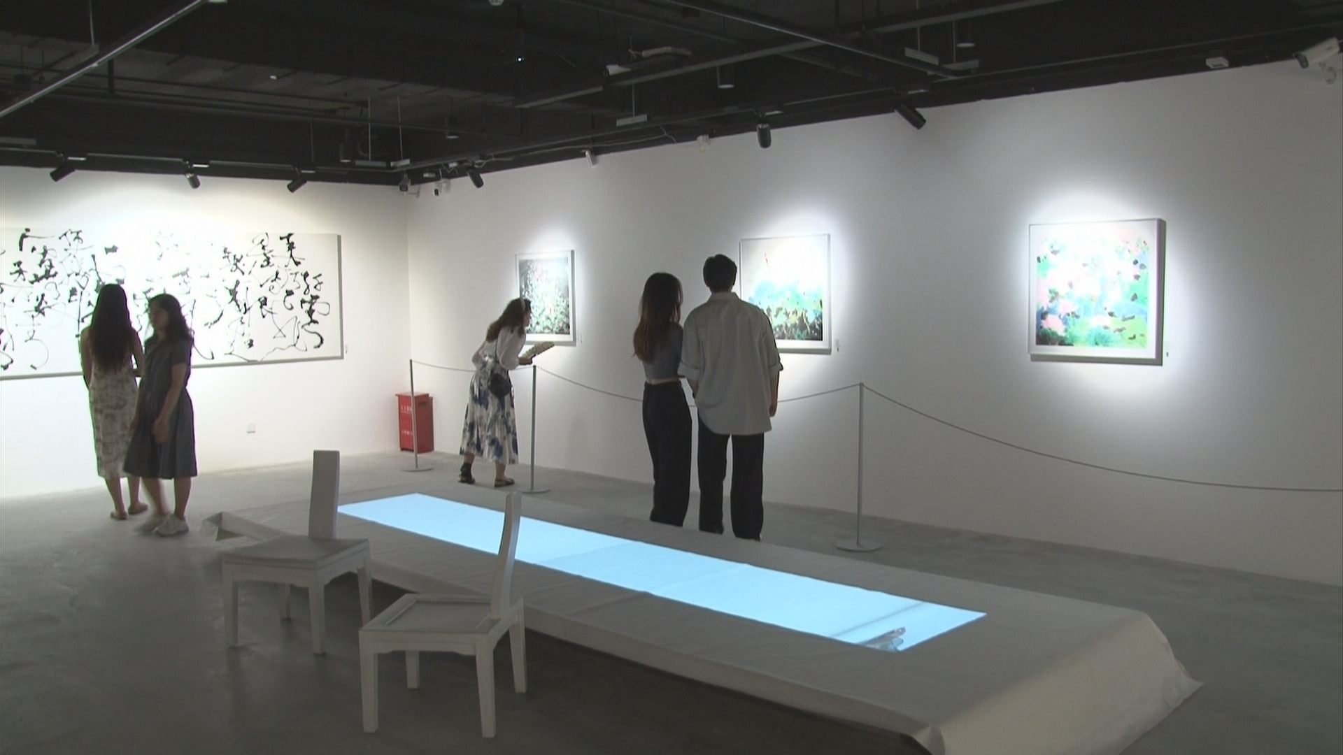 鹊桥会水墨光影展亮相遇见博物馆