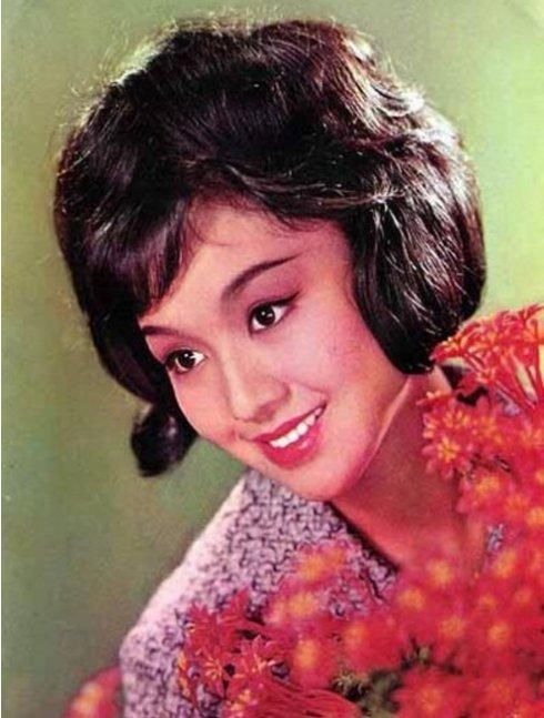 扒扒2018年不幸去世的十大明星,她死在家中多