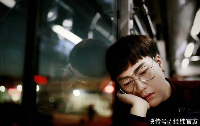 为什么豪车更容易晕车?是没有坐豪华车的命吗