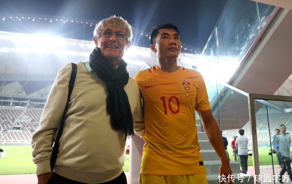 米卢目睹国足输球后忍不住写了一封信,奉劝足