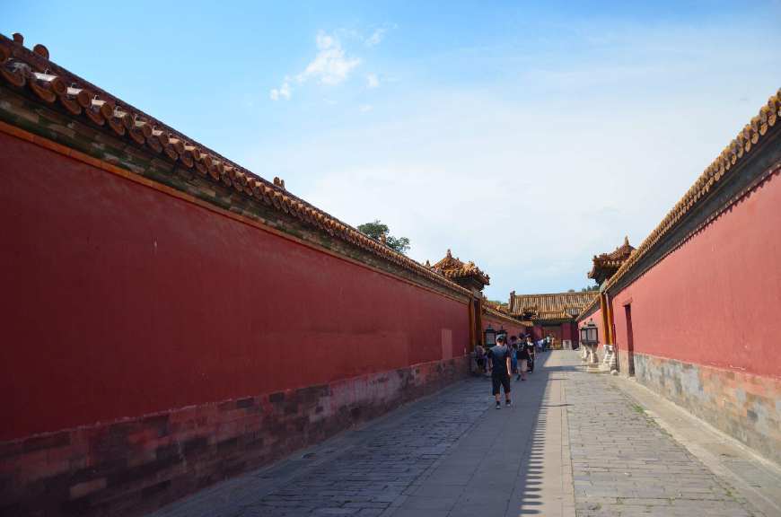 世界未解之谜,1992年故宫惊现宫女事件,原来真