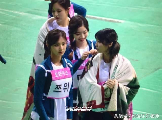韩综偶像运动会台媒爆料周子瑜射箭照再度引起