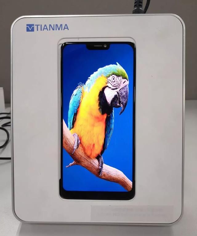 京东方、天马、维信诺多款显示新品亮相MWC