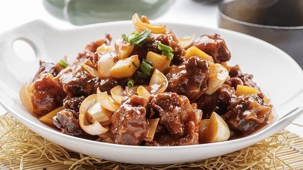 萝卜羊肉这样做无腥膻,酱香入味好吃的很! 萝卜羊肉这样做无腥膻,酱香入味好吃的很!