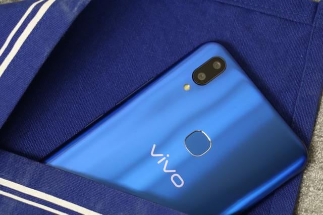 颜值拍照俱全:vivo Z1千元利器!是时候买给高考