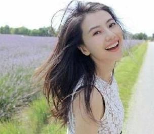 虽然嫁给外国人,但始终不改国籍的女星,孩子不