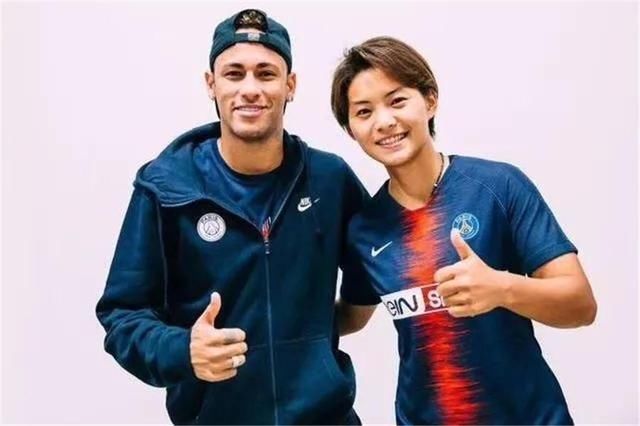 男足汗颜不?女足王霜谈留洋:我已经23岁了 再