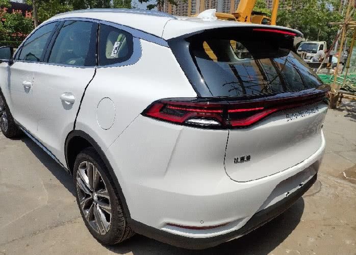 全国首提比亚迪唐二代, 车主: 把车子启动之后就知道科技感有多强