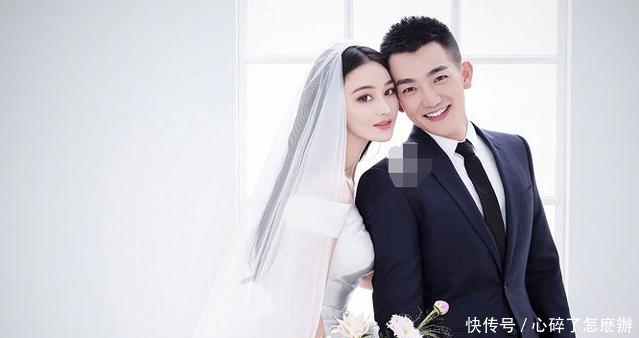 人发现之前节目张馨予在闹时何捷那宠溺的一笑