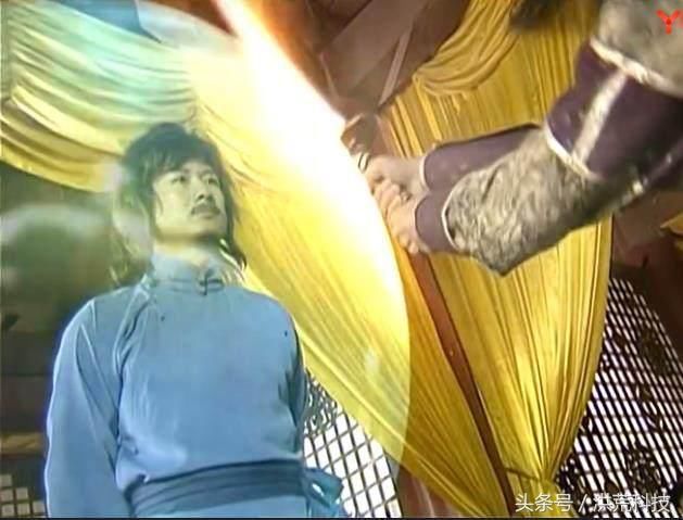 《风云》无名曾两次武功被废,被剑圣废去一次