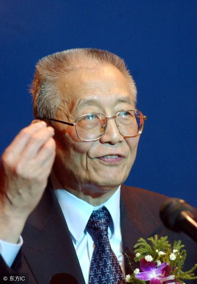 大家是如何看待曾任中国奥委会秘书长魏纪中这个人的呢