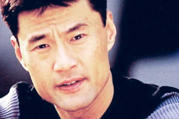 于荣光出生于戏曲世家,这一点一般人还真看不出来,因为他平时很少展示