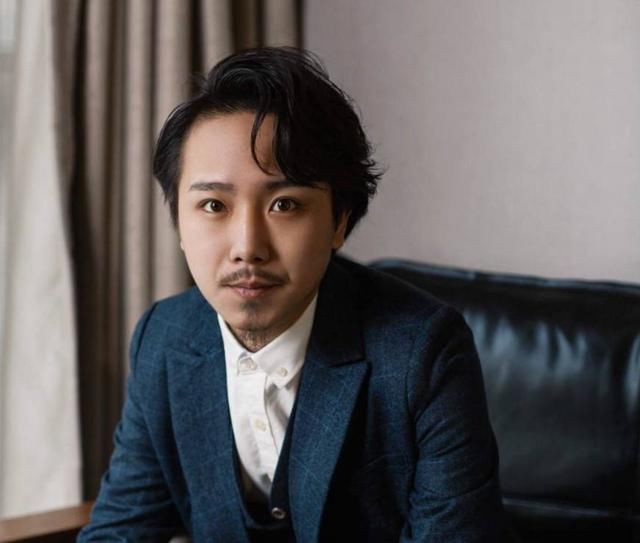 王者荣耀:虎牙大锤哥给山区小学大量捐款,网友