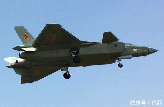 日媒称一架F22就可灭中国二十架歼20战机,局