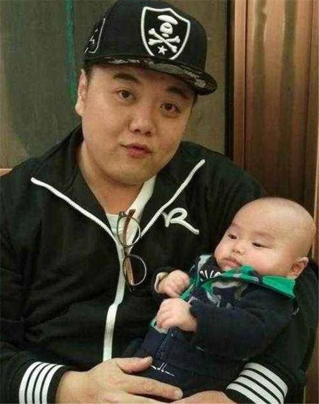 18岁成TVB知名编剧,得星爷提携身价翻倍,为圆