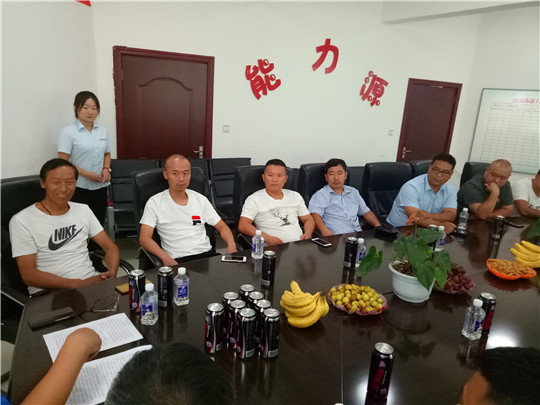 济源新媒体观摩天坛山饮品企业