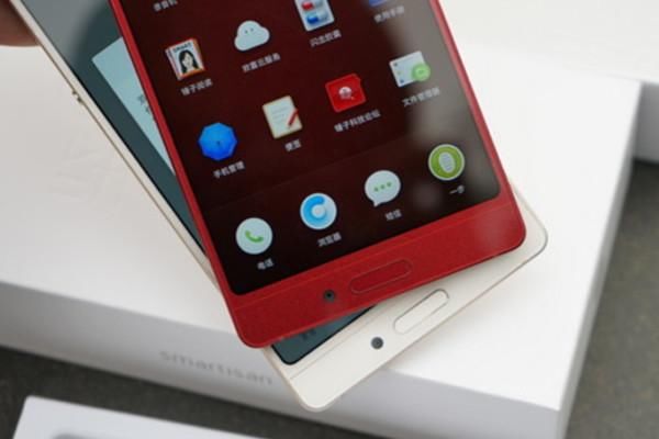 坚果3续航我服!吃鸡后依旧坚挺,吊打红米not