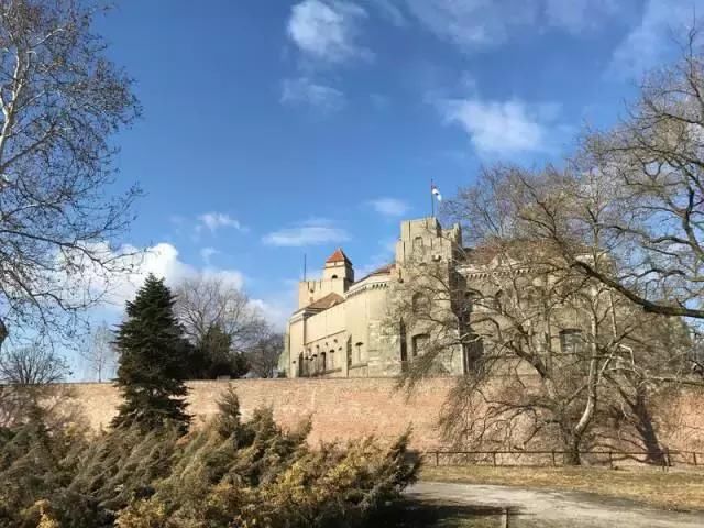 这可是欧洲对华第一个免签国,物价低到想去那