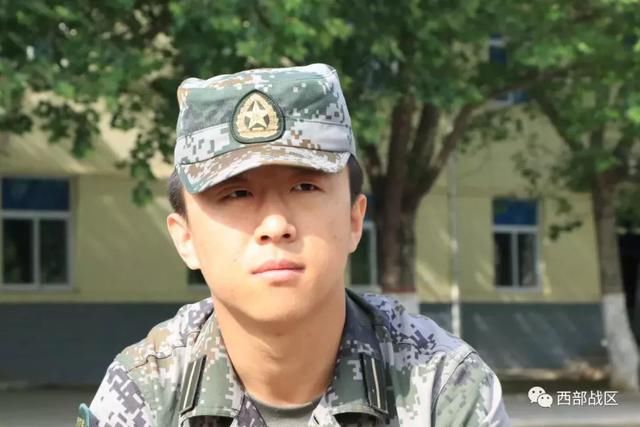 没当过兵的高材生学员到部队当兵实习是种什么