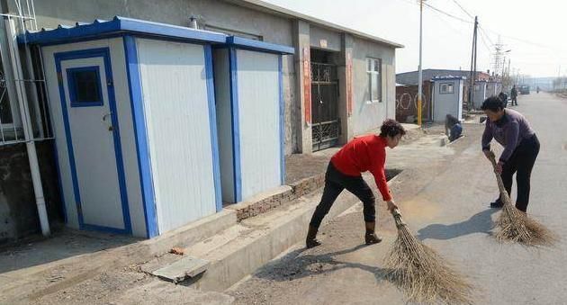 老农疑惑,未来农村是否都要搬迁,专家说只有这