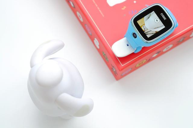 拍照防水双升级 360儿童手表6W上手评测