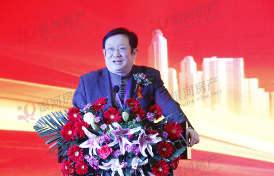 高质量发展与稳中求进高峰论坛暨2017河北省