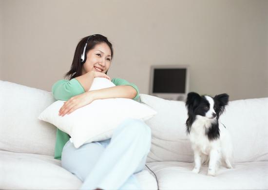 跷二郎腿时身体发生可怕变化 跷二郎腿时身体发生可怕变化