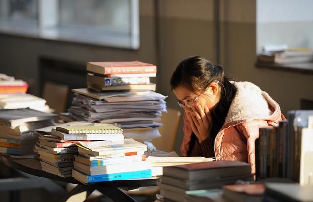 普通二本考普通一本研究生有用吗?