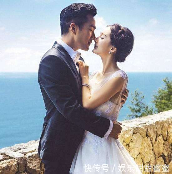 年近40留守儿童胡歌终于公布恋情, 杨幂: 默默