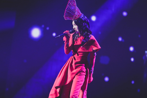 张韶涵演唱会大秀高音实力(图1) 张韶涵演唱会大秀高音实力(图1)