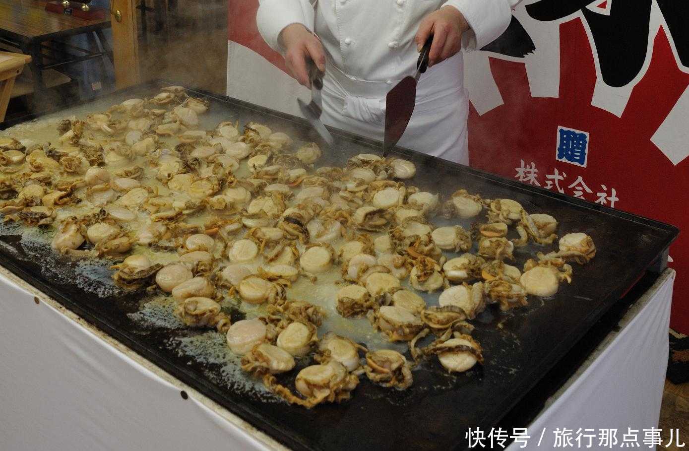 中国游客在日本旅游,吃饭被店员赶走:快走开,钱