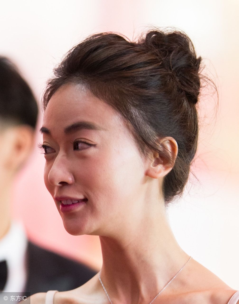 电视剧《延禧宫略》里被皇帝看中的丫鬟--吴谨