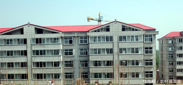 农村在合并万人村,就是建几座楼,有的还需要买