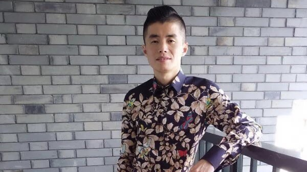 浙江神秘80后富豪霉运缠身?公司去年预亏1.5亿 离婚又付3.5亿分手费 浙江神秘80后富豪霉运缠身?公司去年预亏1.5亿 离婚又付3.5亿分手费