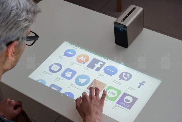 索尼为黑科技代言:SONY Xperia Touch多功能智