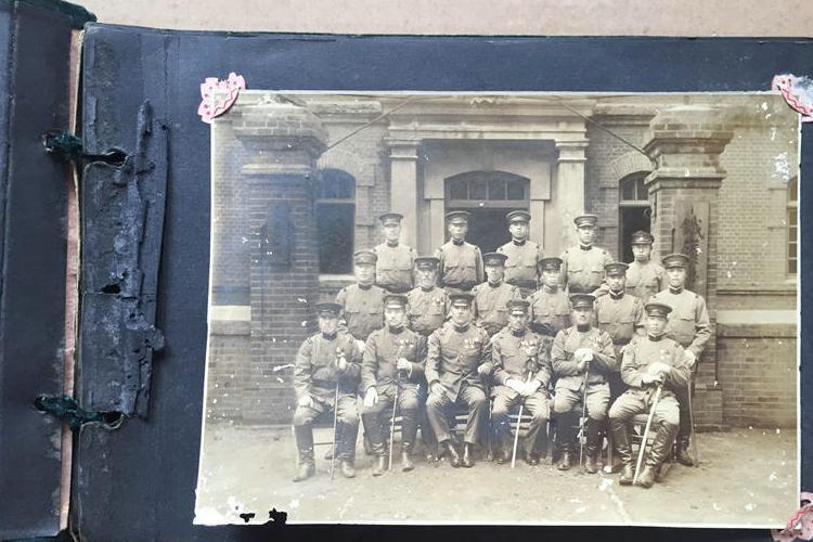 侵华日军私人相册:屠杀,血腥,惨绝人寰 它如何被这个中国人买到?