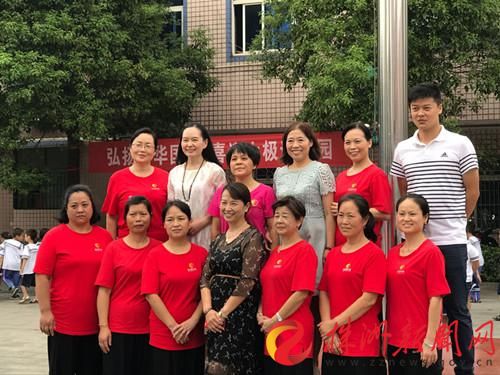 醴陵市实验小学:太极拳进校园，弘扬中华国粹