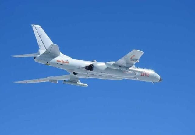 资料图:中国轰-6k轰炸机