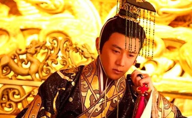 最强悍的帝王之一,一生致力于征战匈奴,死后名