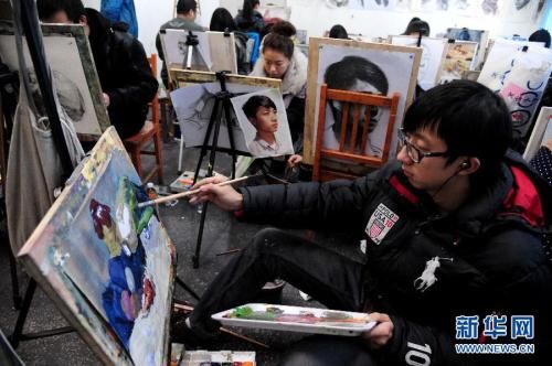 鲁美、沈音毕业生从事自由职业比例高