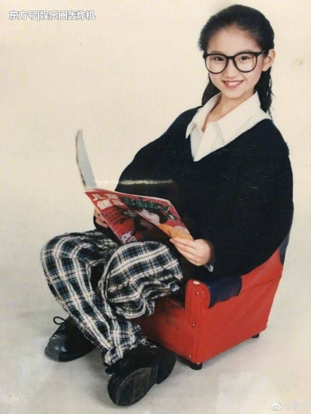 幼年照胖到认不出,景甜真是女大十八变!