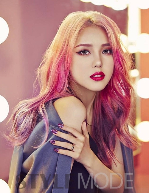 pony大师的多种style 不同发色搭配不同妆容