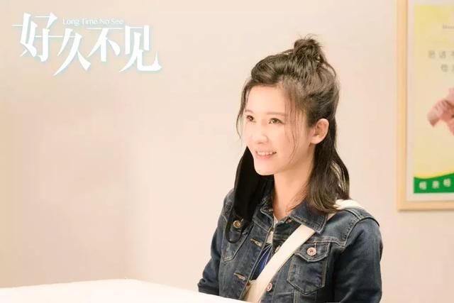 她是赵薇旗下唯一女艺人,合作的都是大牌演员