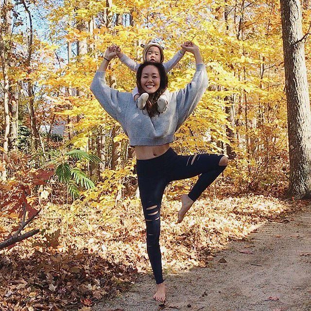 生完孩子身体走形无法控制?那是你没练瑜伽