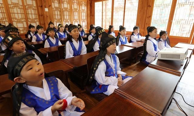 外国人问为何东亚各国想脱离中国文化?韩国网