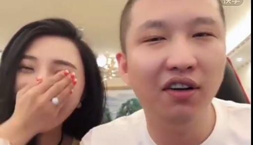 仙洋安然无恙看电影-巴扎黑愤怒发文叫嚣山东