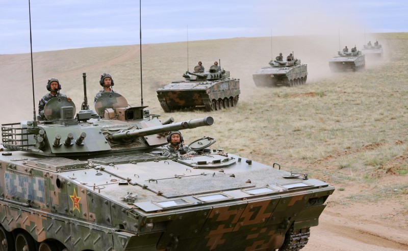 现代军队机械化水平的提高使军方对兵员体能方面的要求逐渐降低