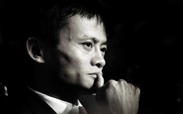 雷军的铁人三项商业模式获认可,3大富商大手